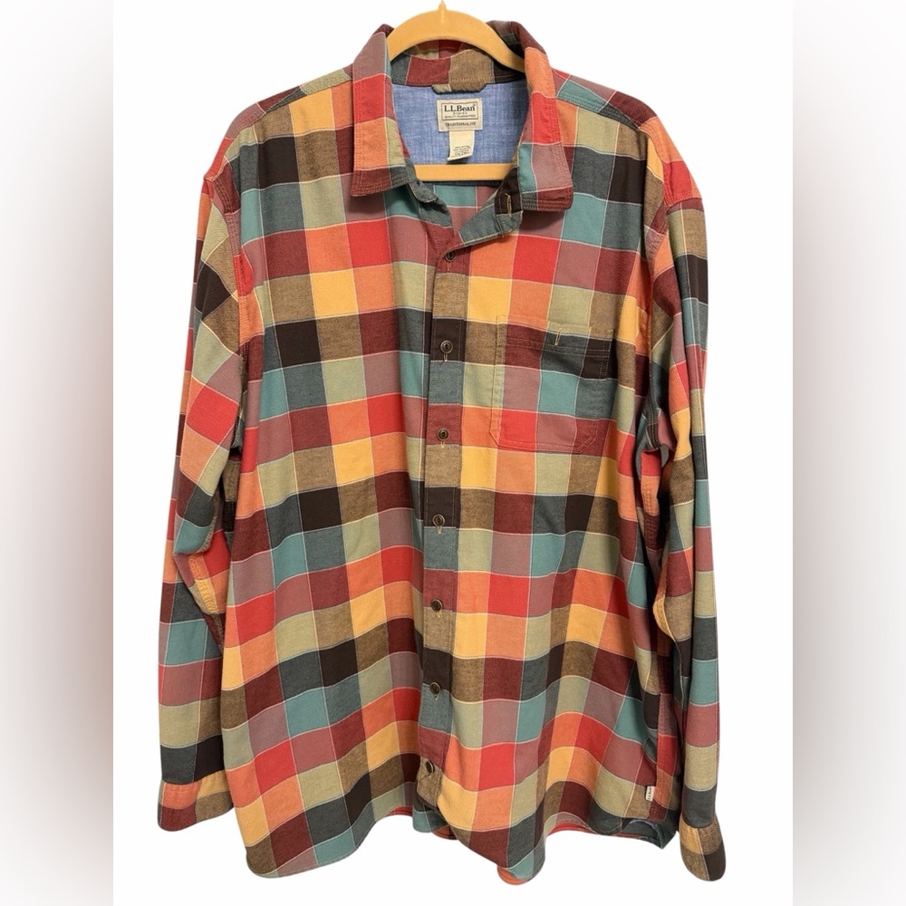 L.L. Bean Men's Flannel Plaid Long Sleeve Button up shirt‎ XXL Tall.